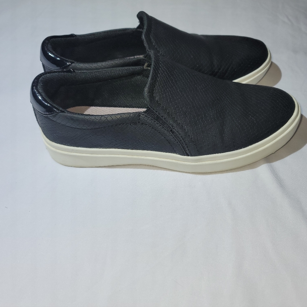 Dr. Scholl's synthetic leather shoes. - Picture 3 of 8
